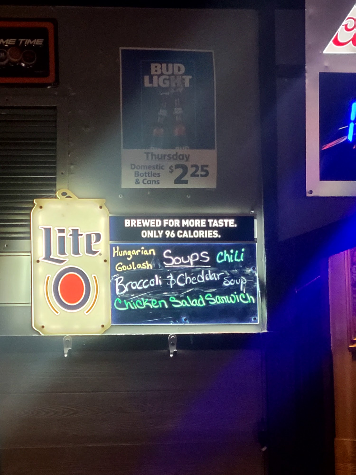 Catch 22 Pub & Grub Menu