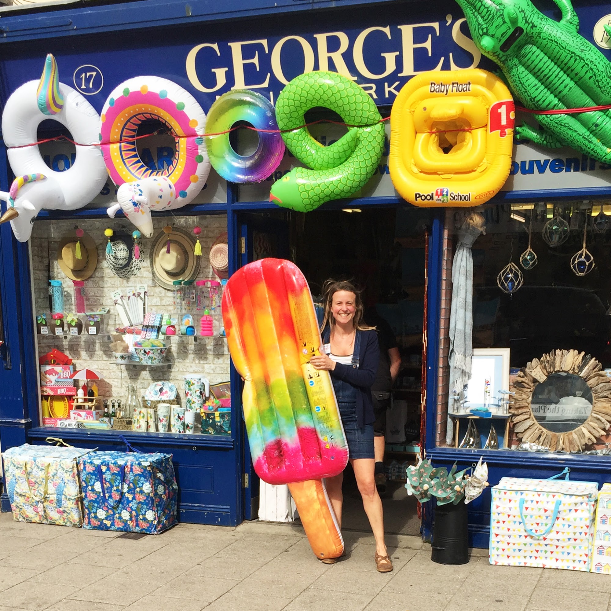 George's Mini Market