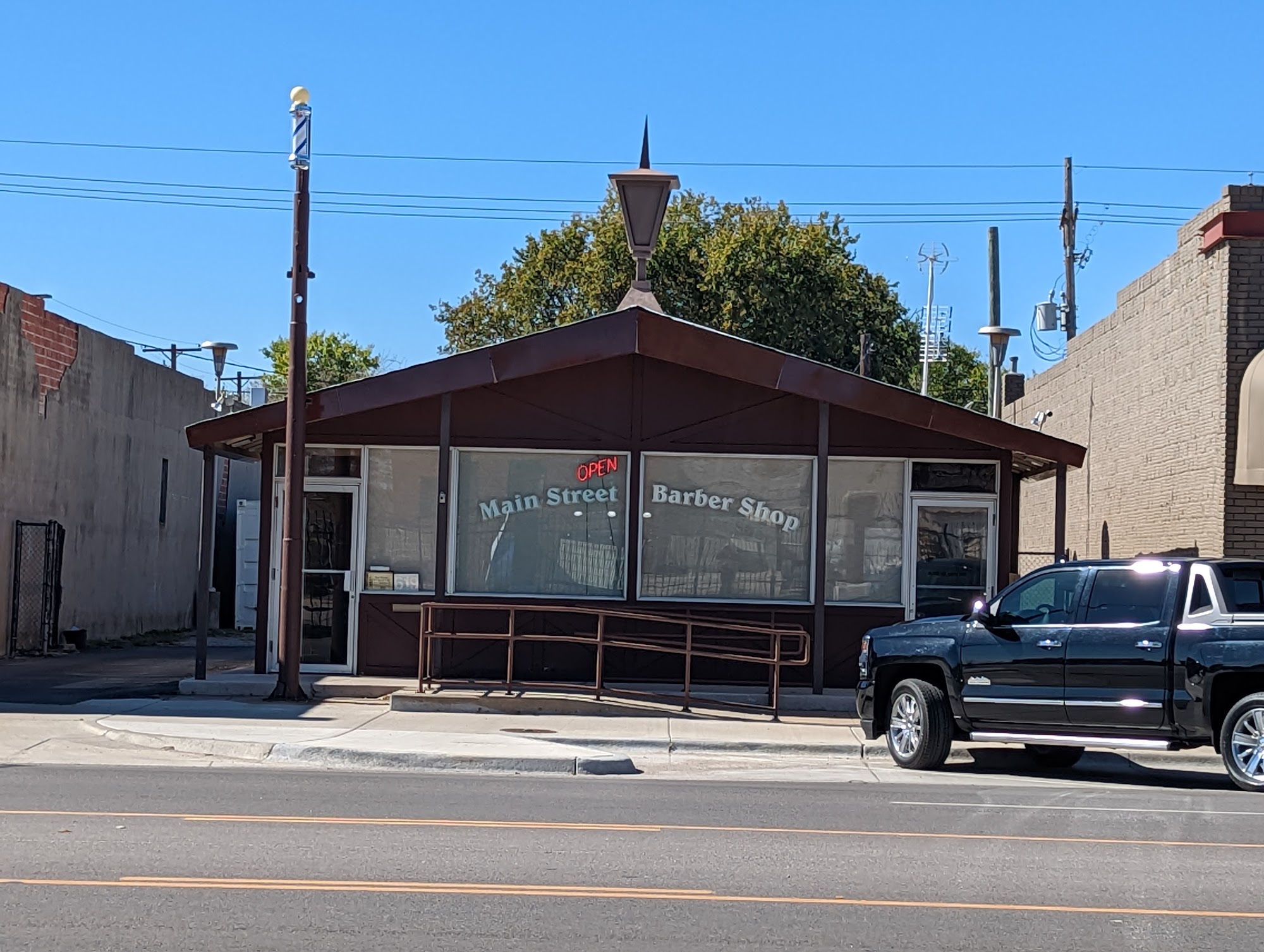 Main Street Barber Shop