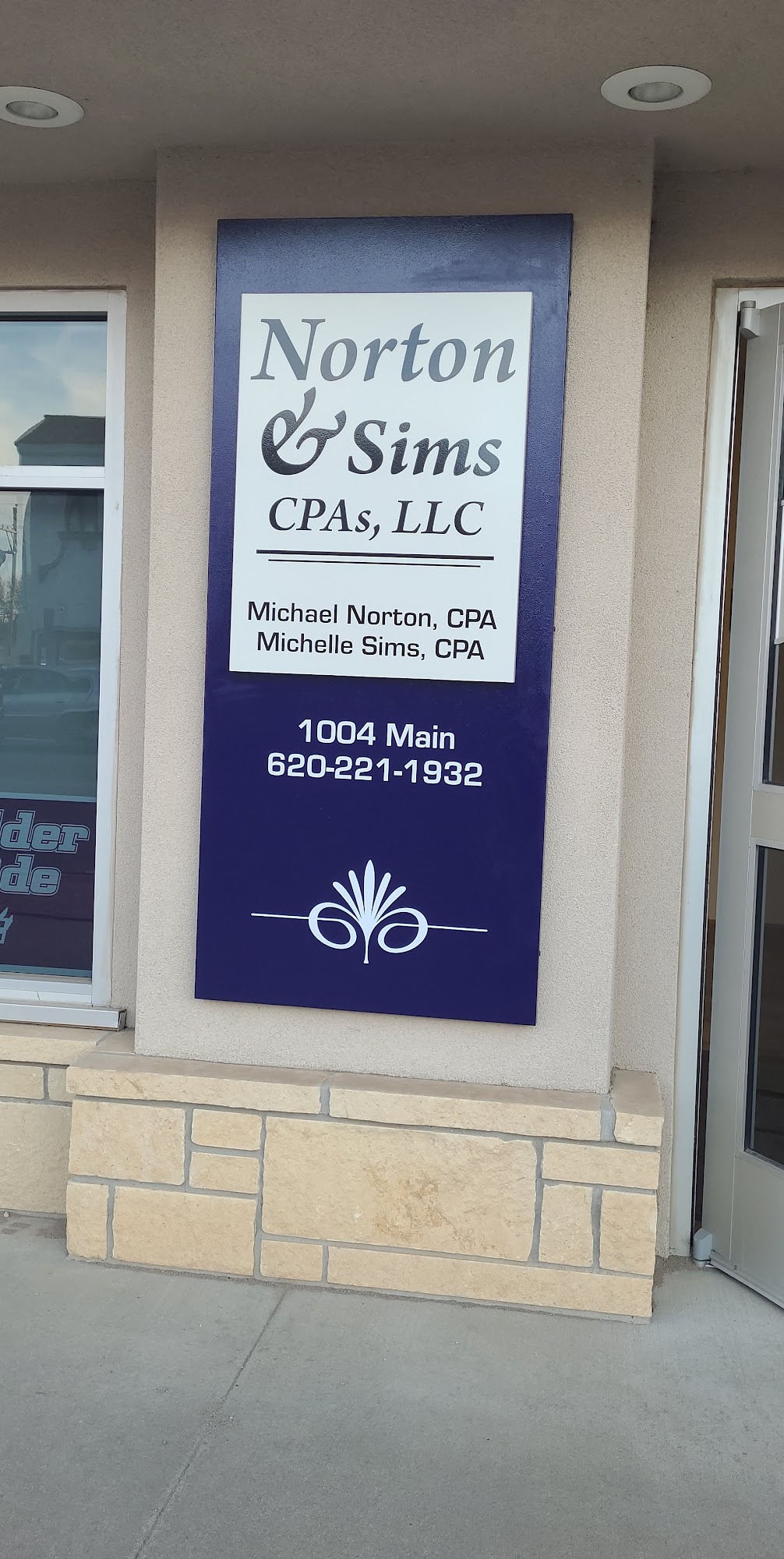 Norton & Sims CPAs, LLC 1004 Main St, Winfield Kansas 67156