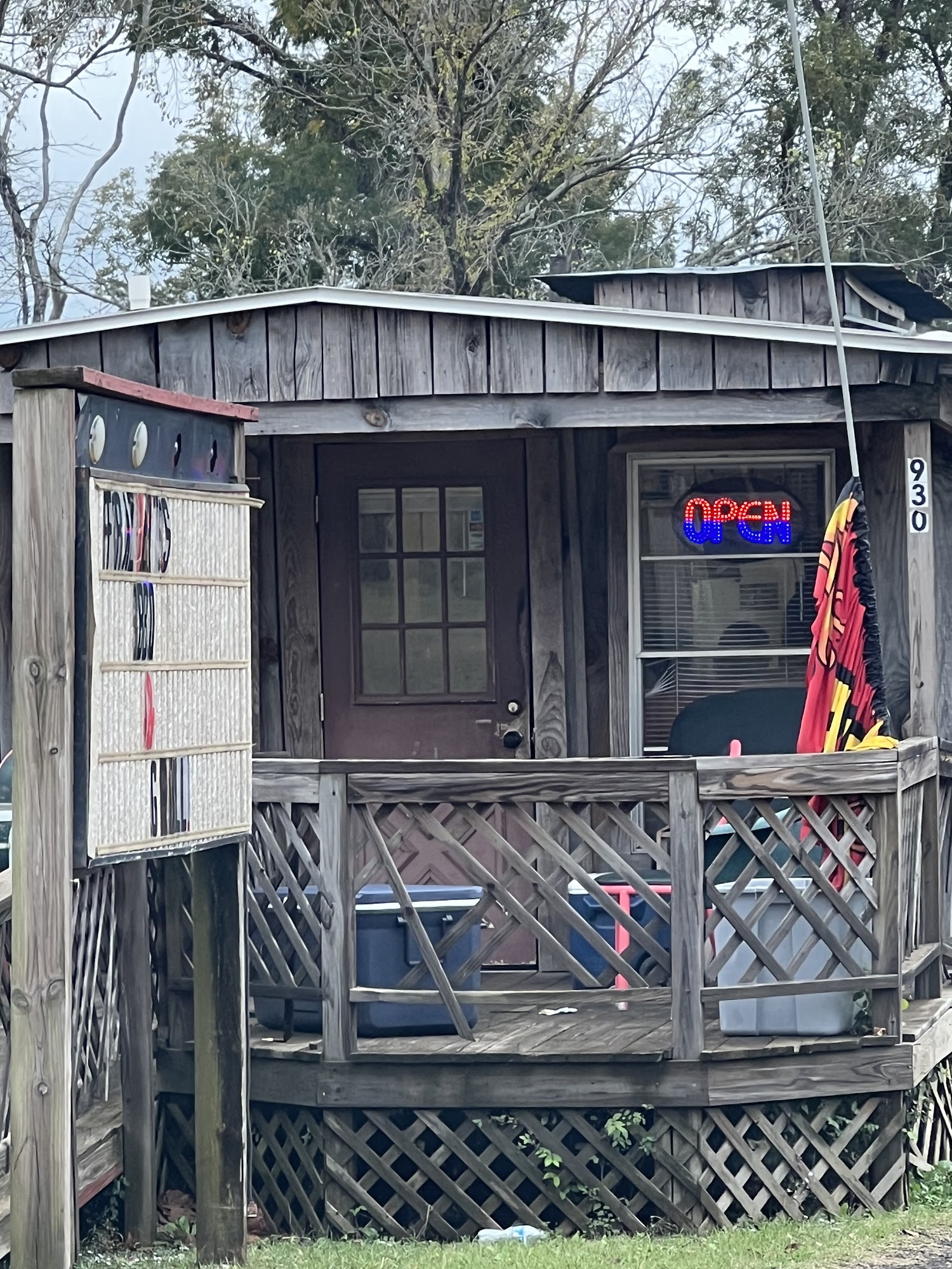 Frazier's BBQ 2325-2245 Port Arthur St, Zwolle