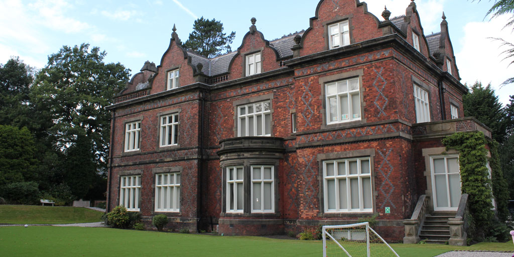 Aurora Woodlands School