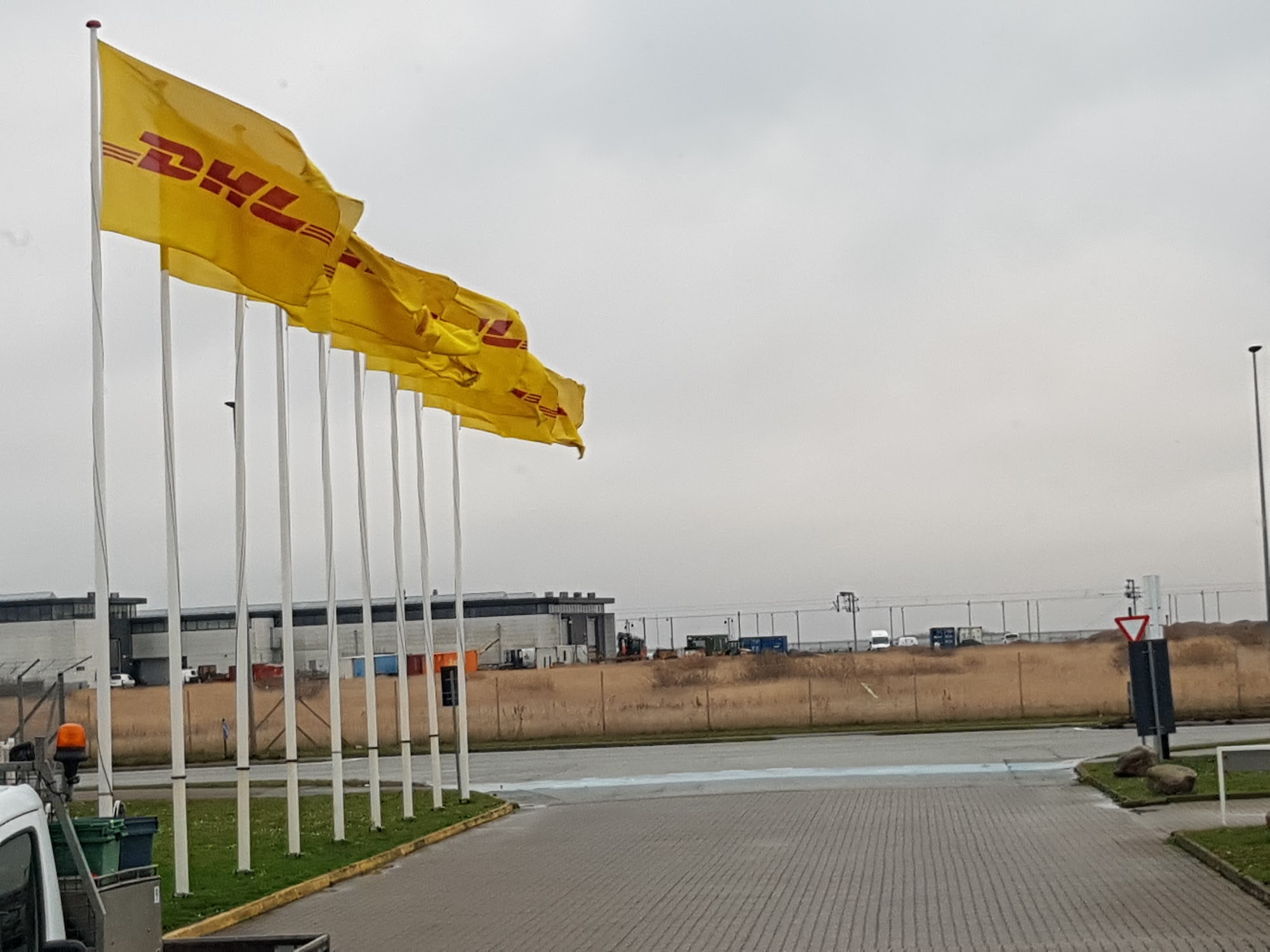 DHL Express East Midlands Airport