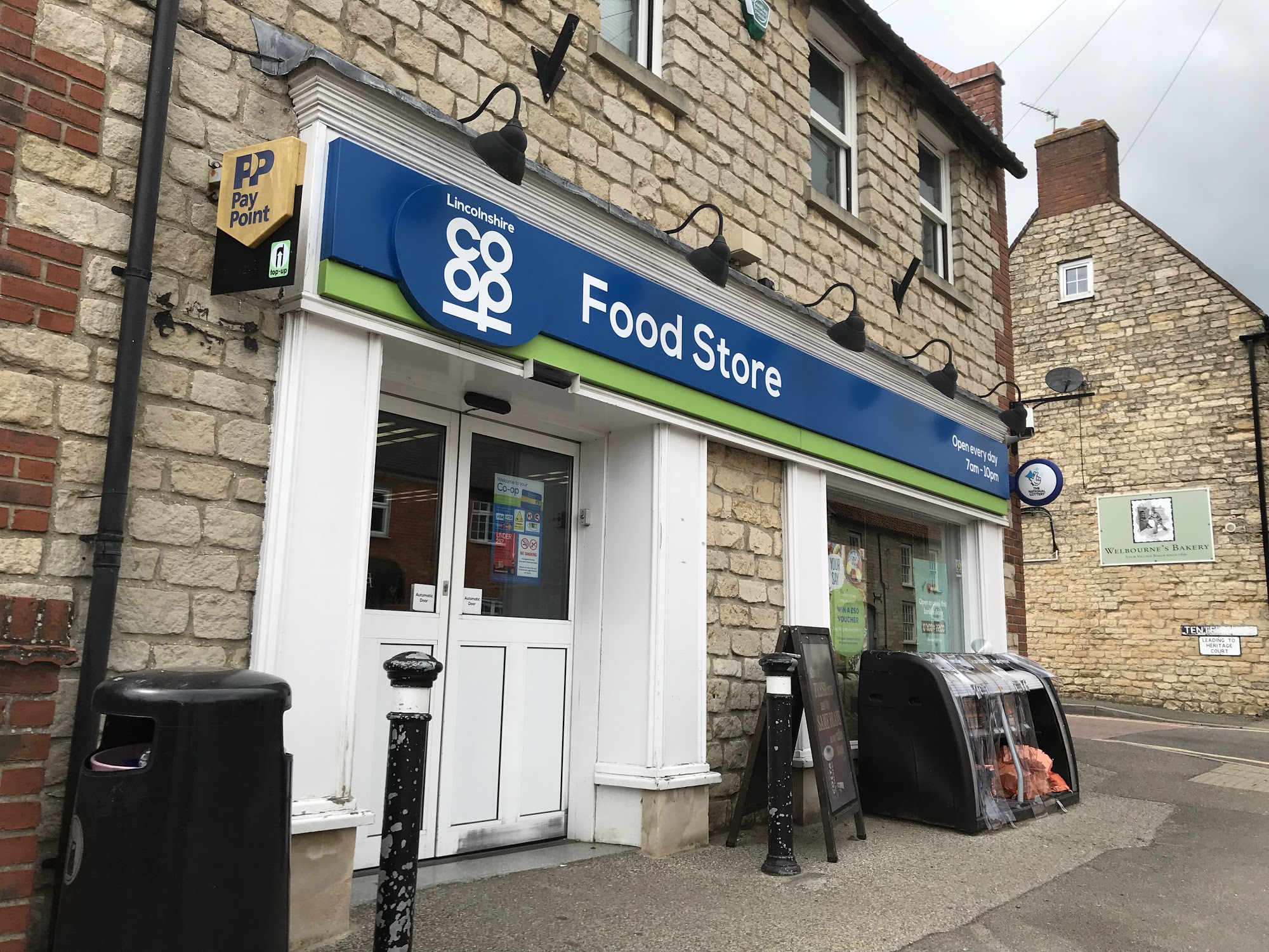 Lincolnshire Co-op Navenby Food Store