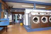 Speedwash Laundromat