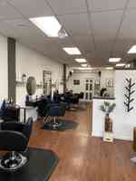 Deluxe Hair Studios