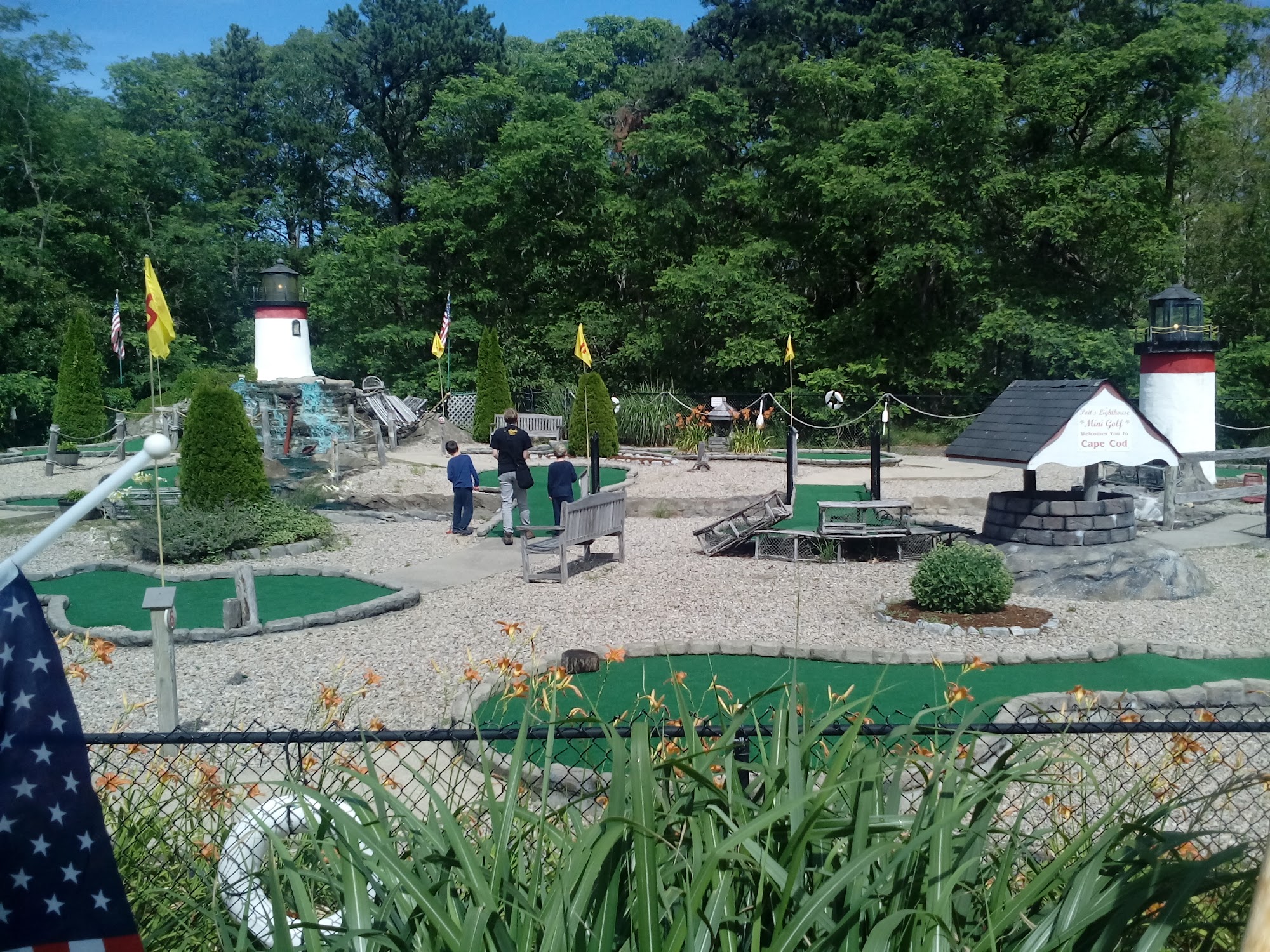 Poit's Lighthouse Mini Golf