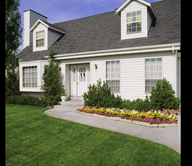 Emerald Green Lawn Care