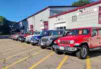 Lucchetti's Complete Auto Center