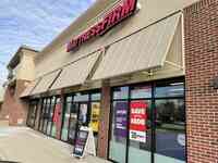 Mattress Firm Bloomfield Town Square