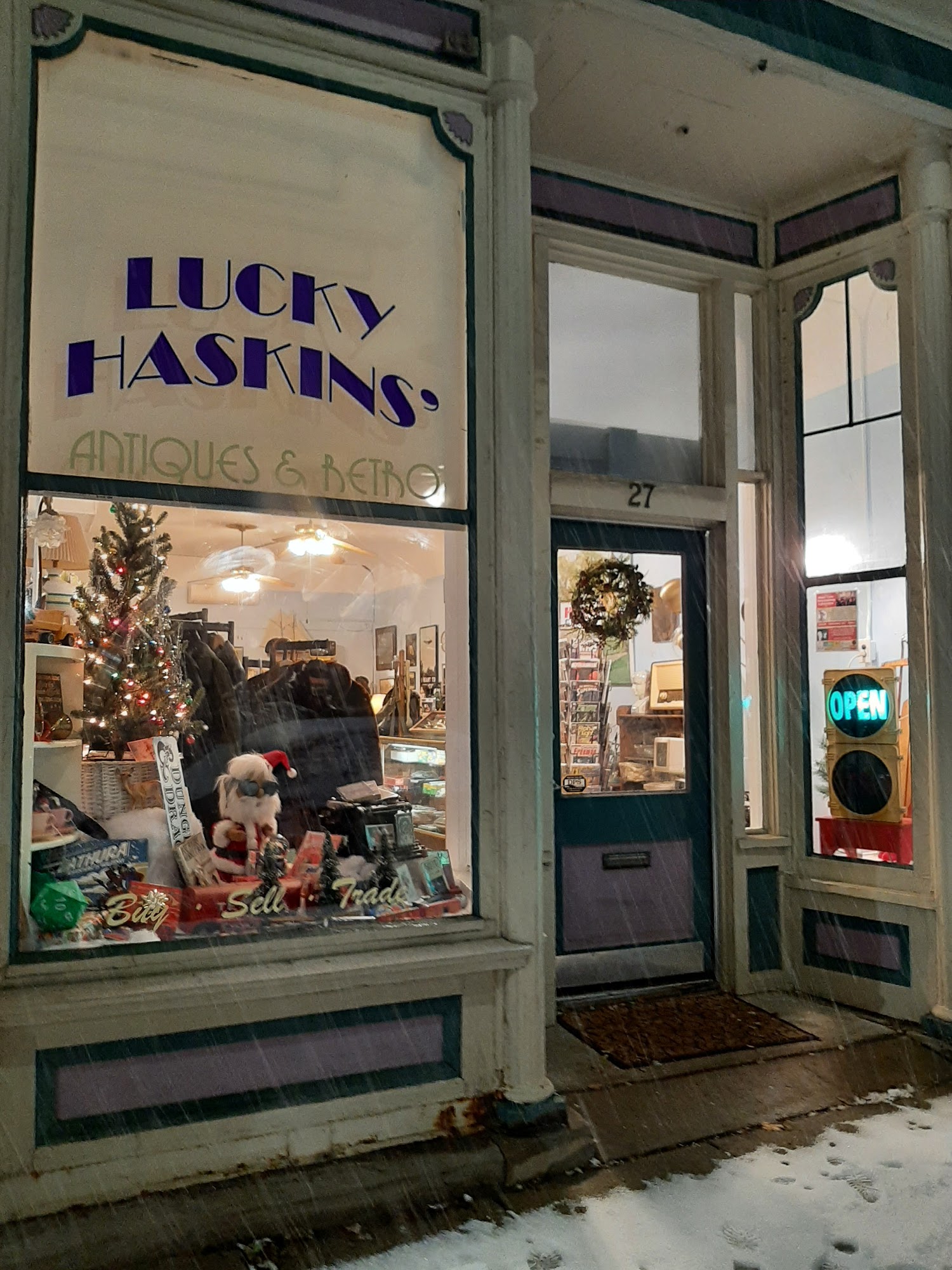 Lucky Haskins Antiques and Retro