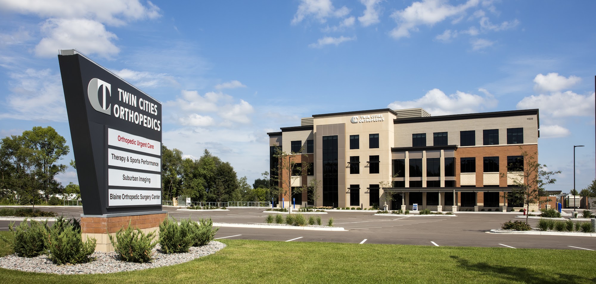 TWIN CITIES ORTHOPEDICS WITH URGENT CARE BLAINE Blaine MN Hours