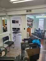 Hoskins Barber Styling Shop