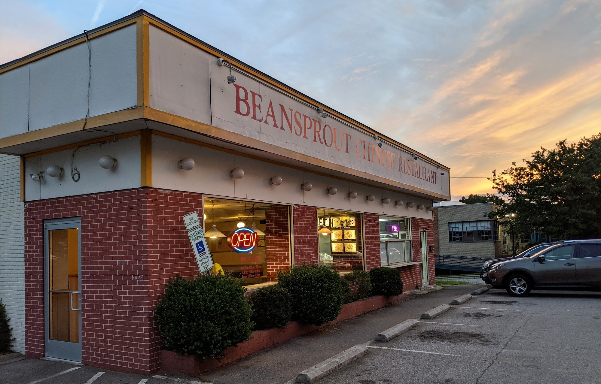 Beansprout Chinese Restaurant, Raleigh Menu, Reviews (117), Photos