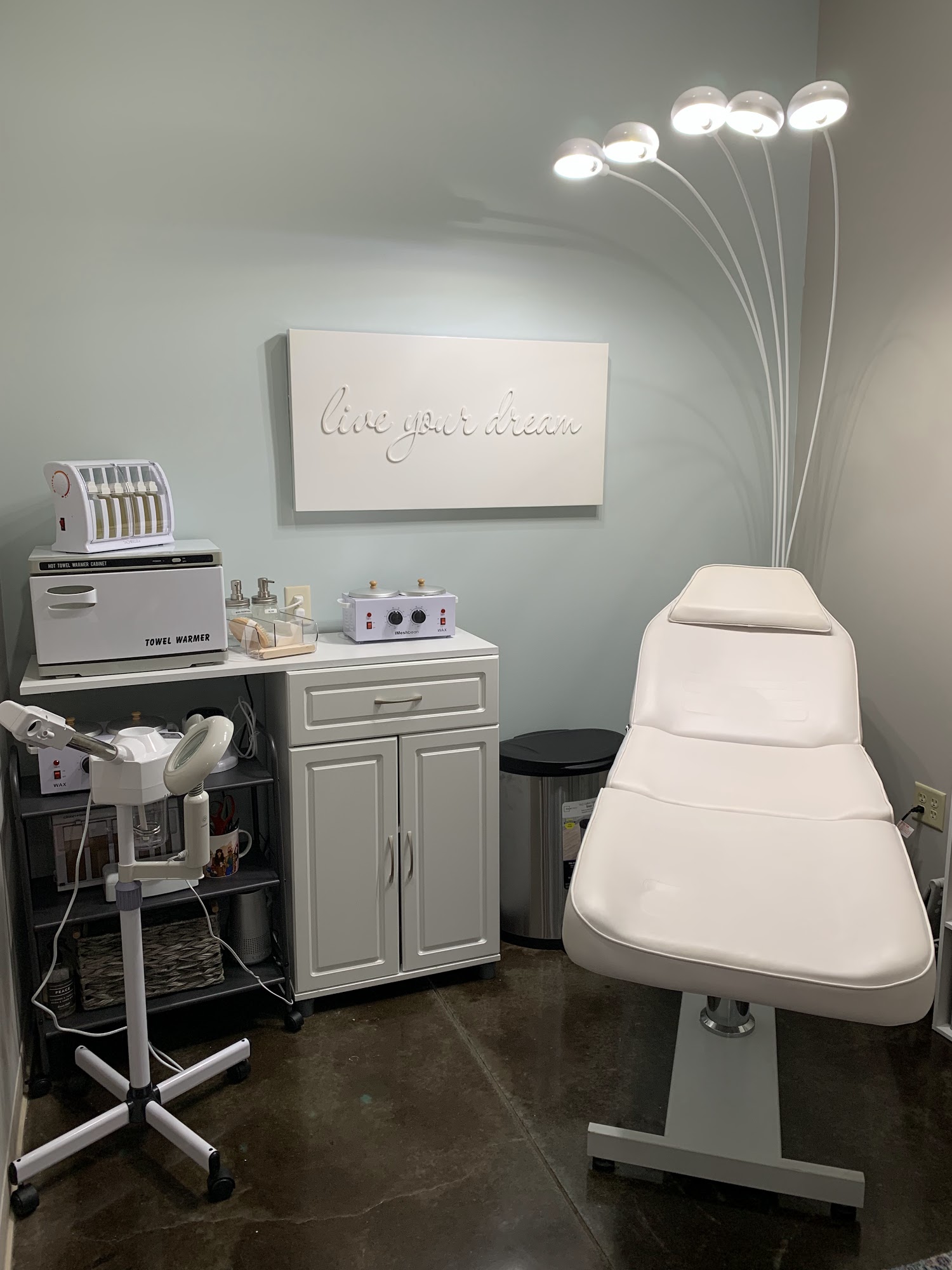 Wax Lab - Inside Opulent Salon