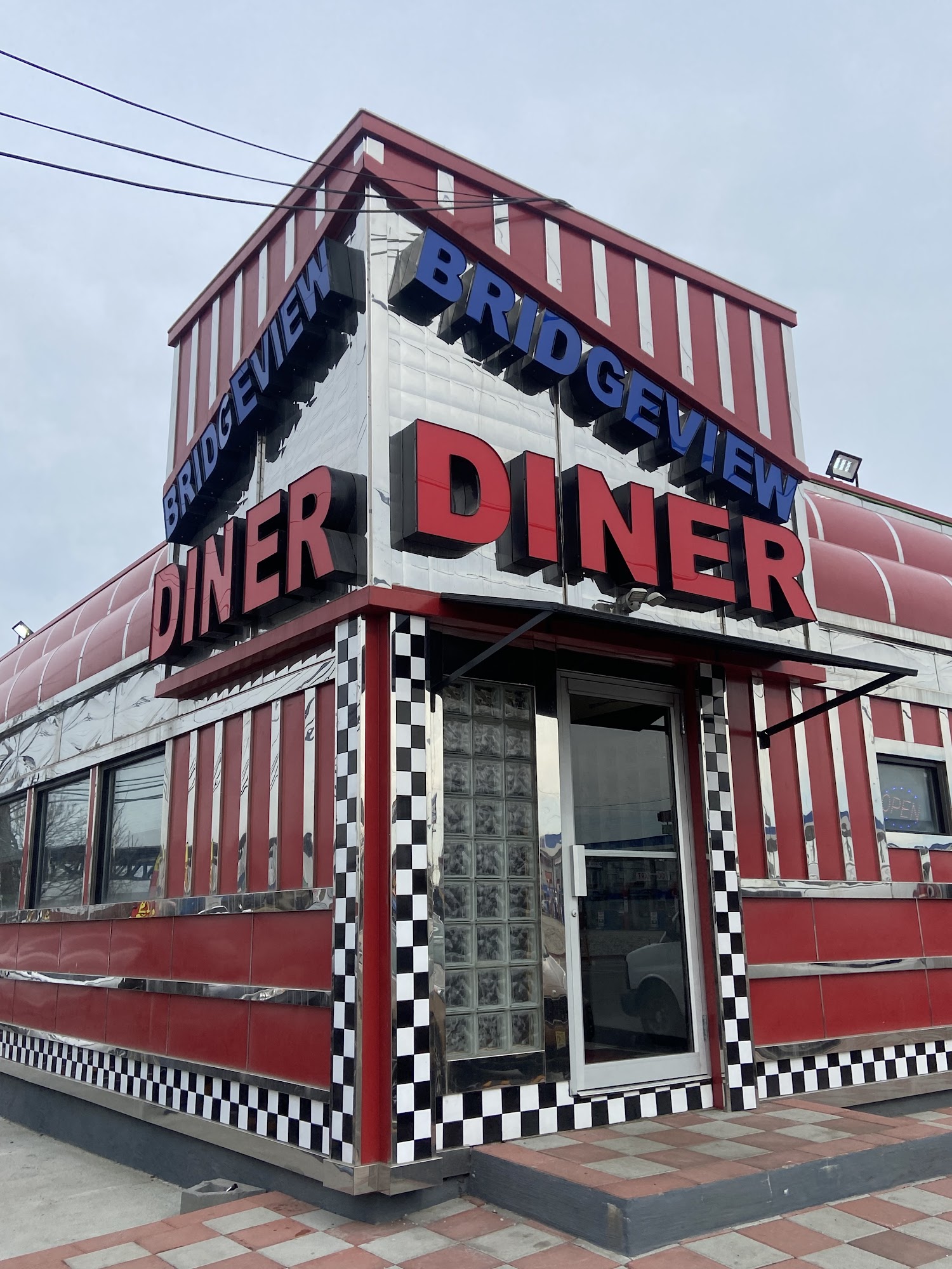 Bridgeview Diner