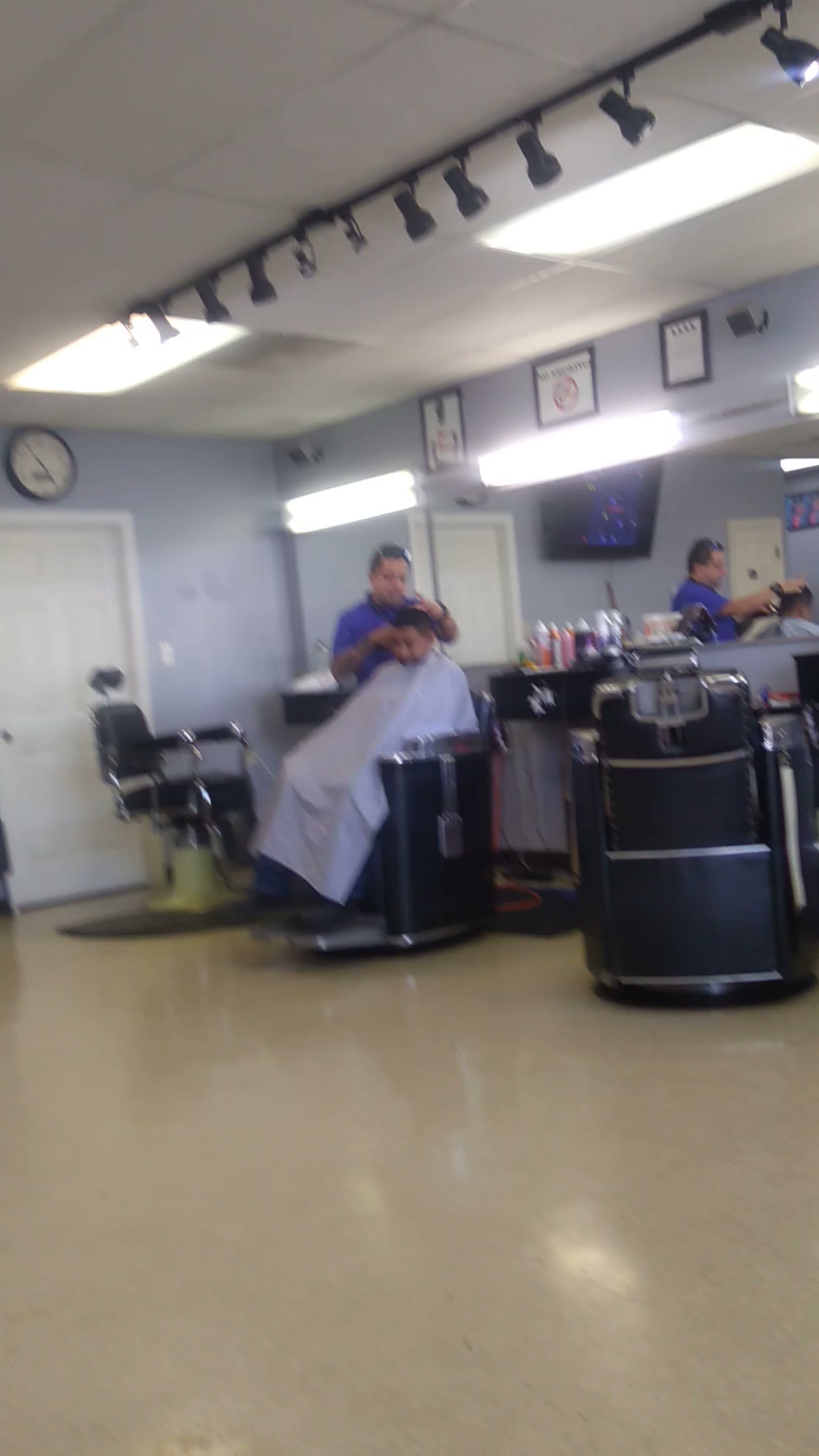 D & D Professional Barber Shop 9 Curtis Ave, Woodbury New Jersey 08096