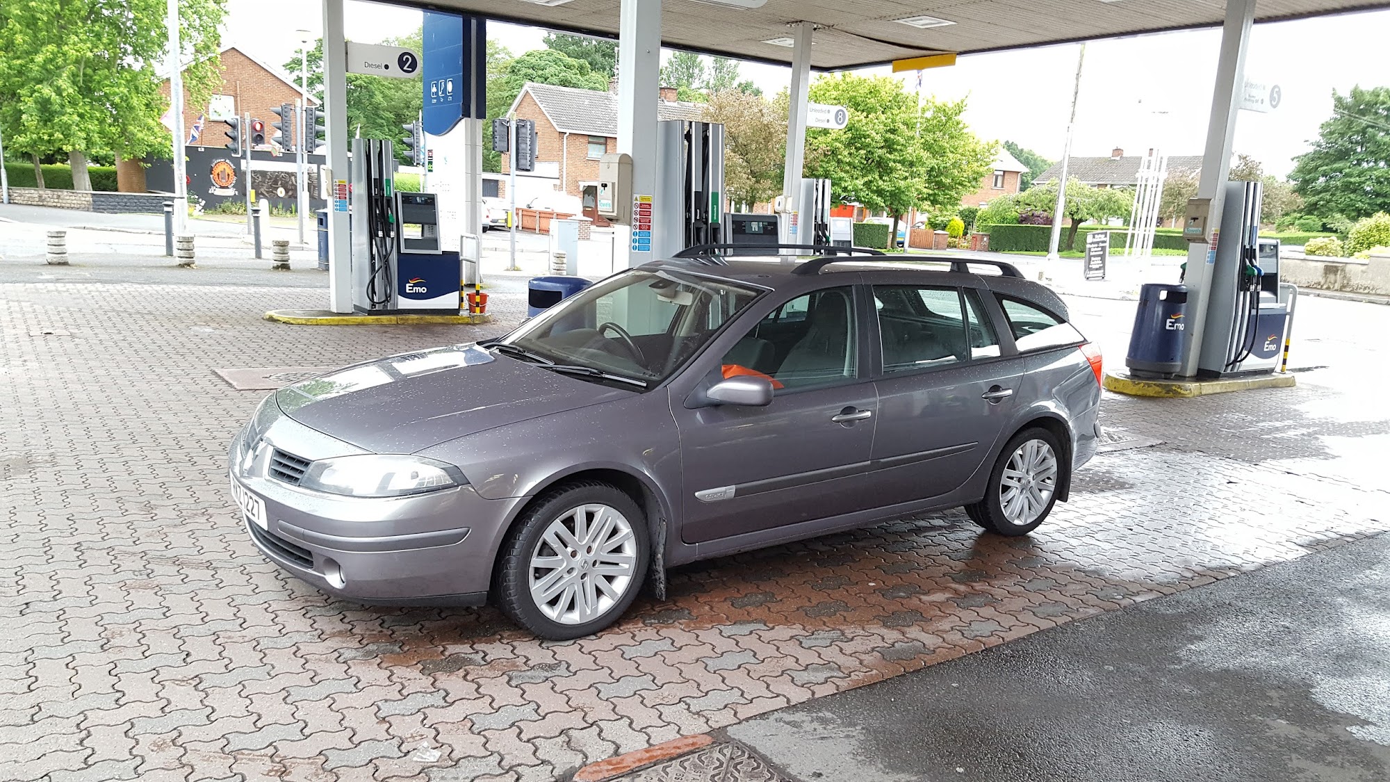 Parkgate Service Station