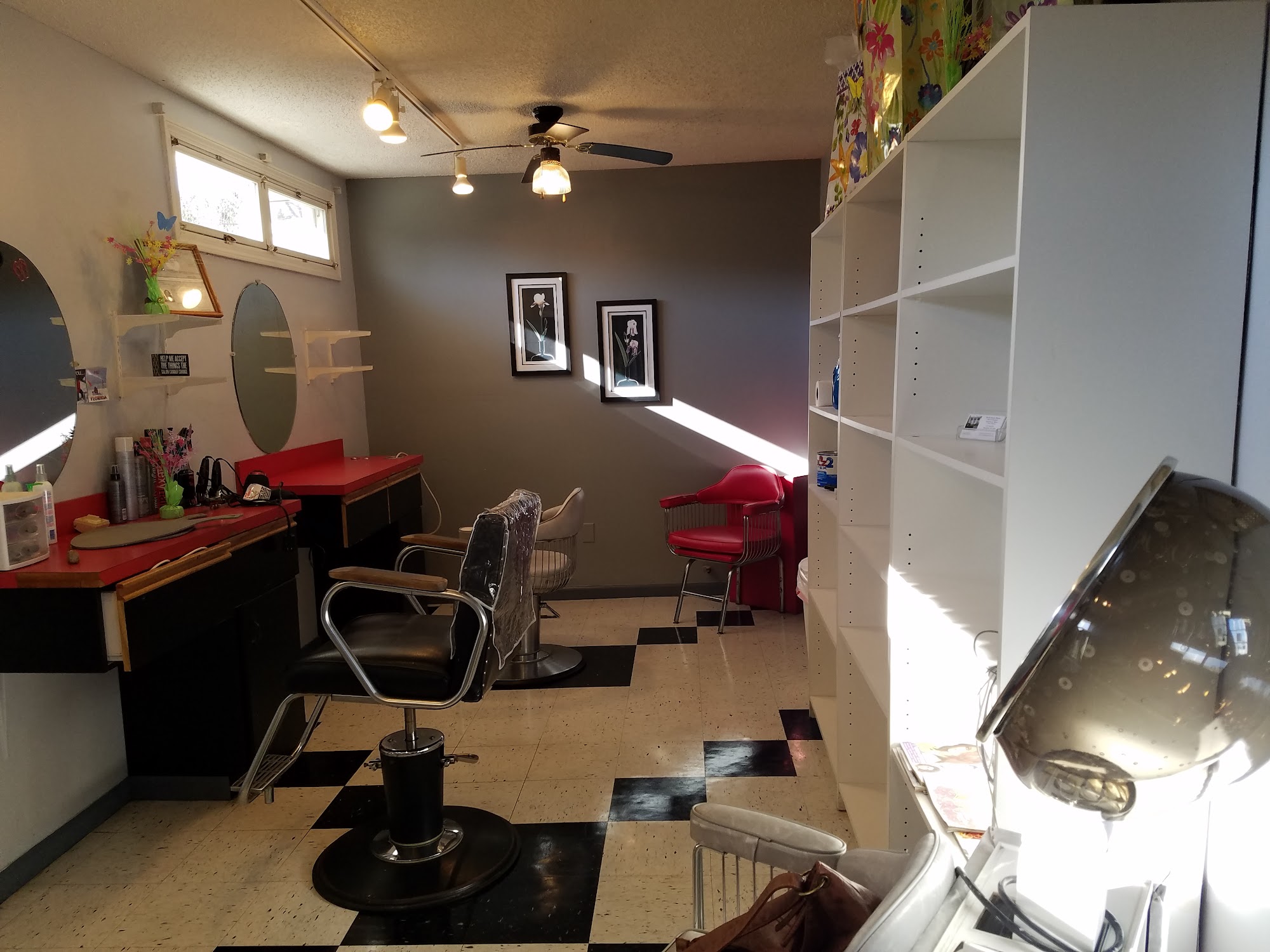 Shear Magic Salon/Permanent Makeup Studio 4530 NY-30, Amsterdam New York 12010