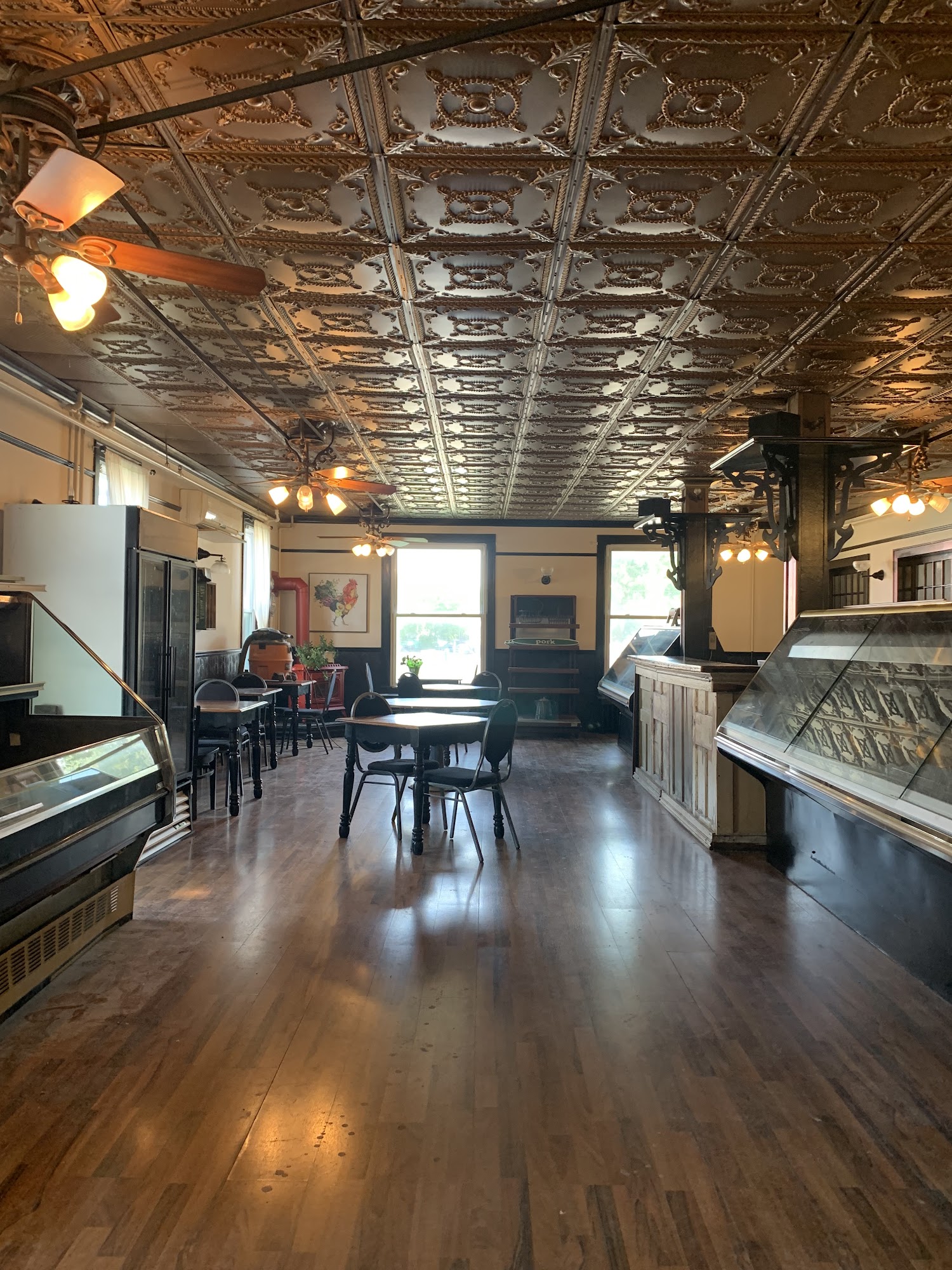 O'Brien's Farm Fresh Kitchen & Smokehouse: Farm-to-Table Excellence in Every Bite