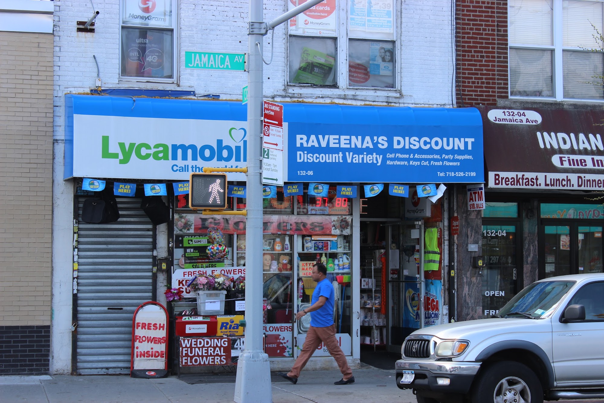 Raveena's Variety Store & Flowers