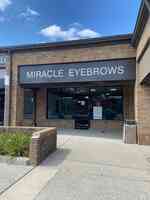 Miracle Eyebrows Karric Square