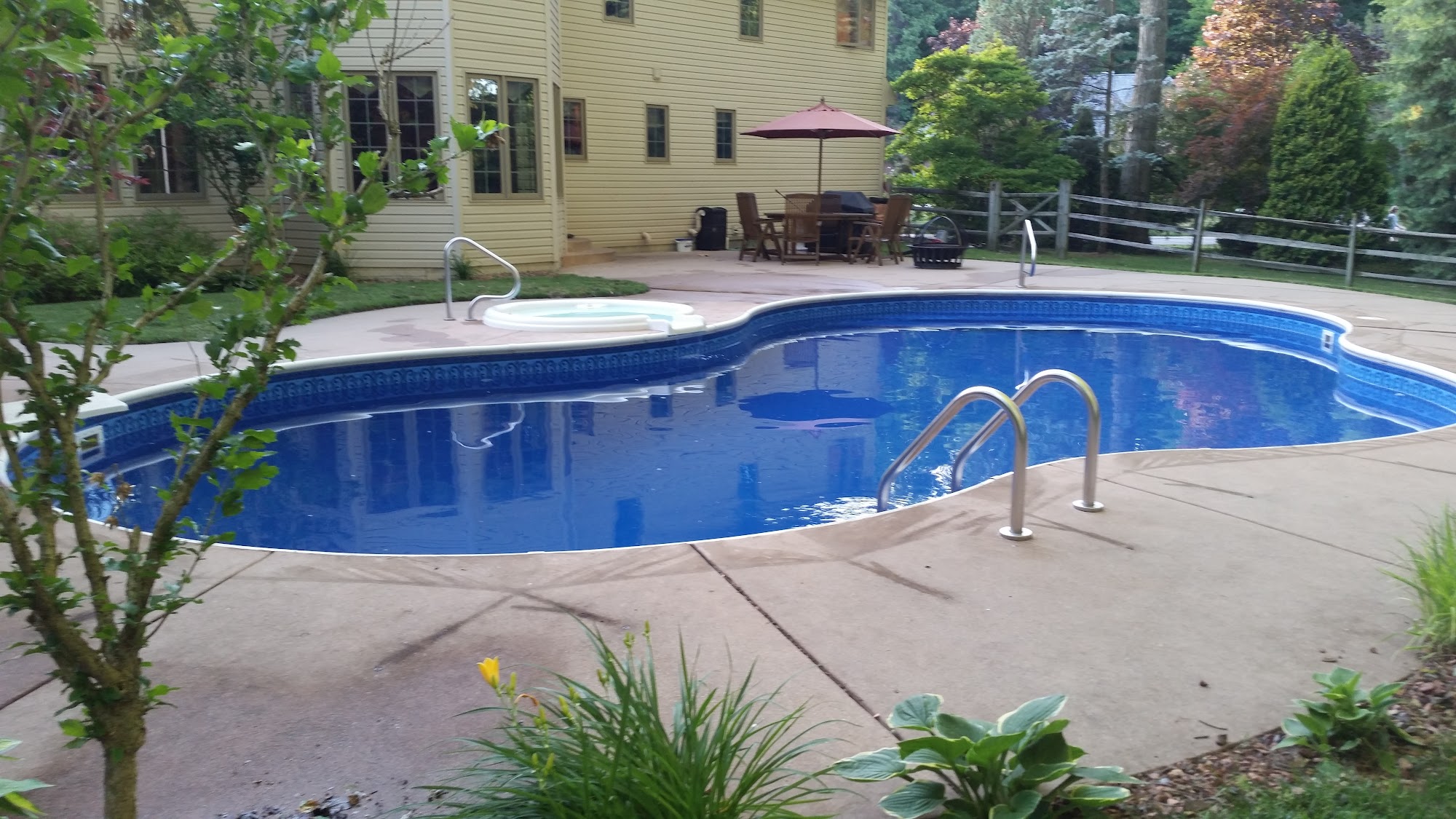 Bluewater pools service 43567 N Fulton St, Wauseon Ohio 43567