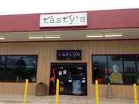 Tasty's Wine And Spirits/ Tims Grocery Store/ Krispy Krunchy Chicken