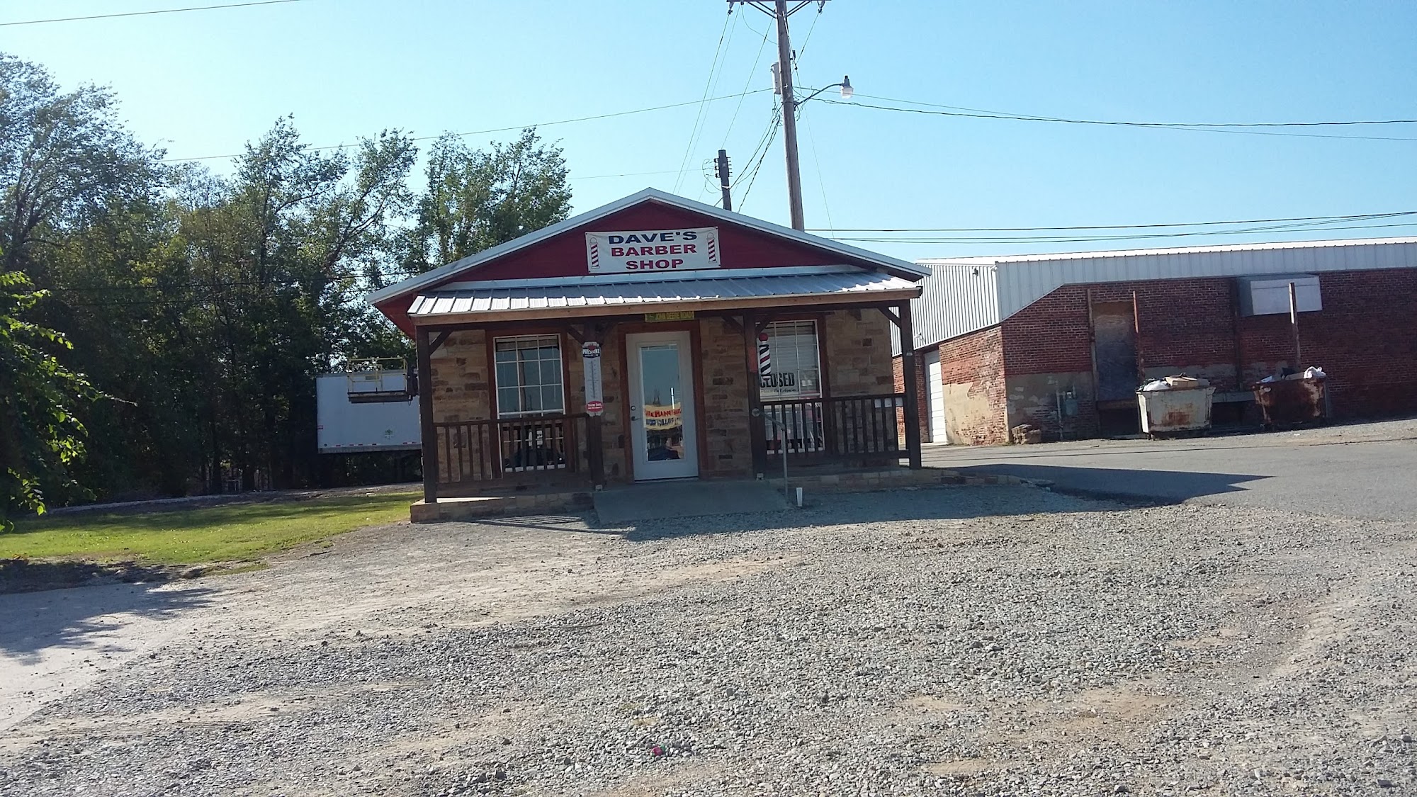 Dave's Barber Shop 113 S Woody Guthrie St, Okemah Oklahoma 74859