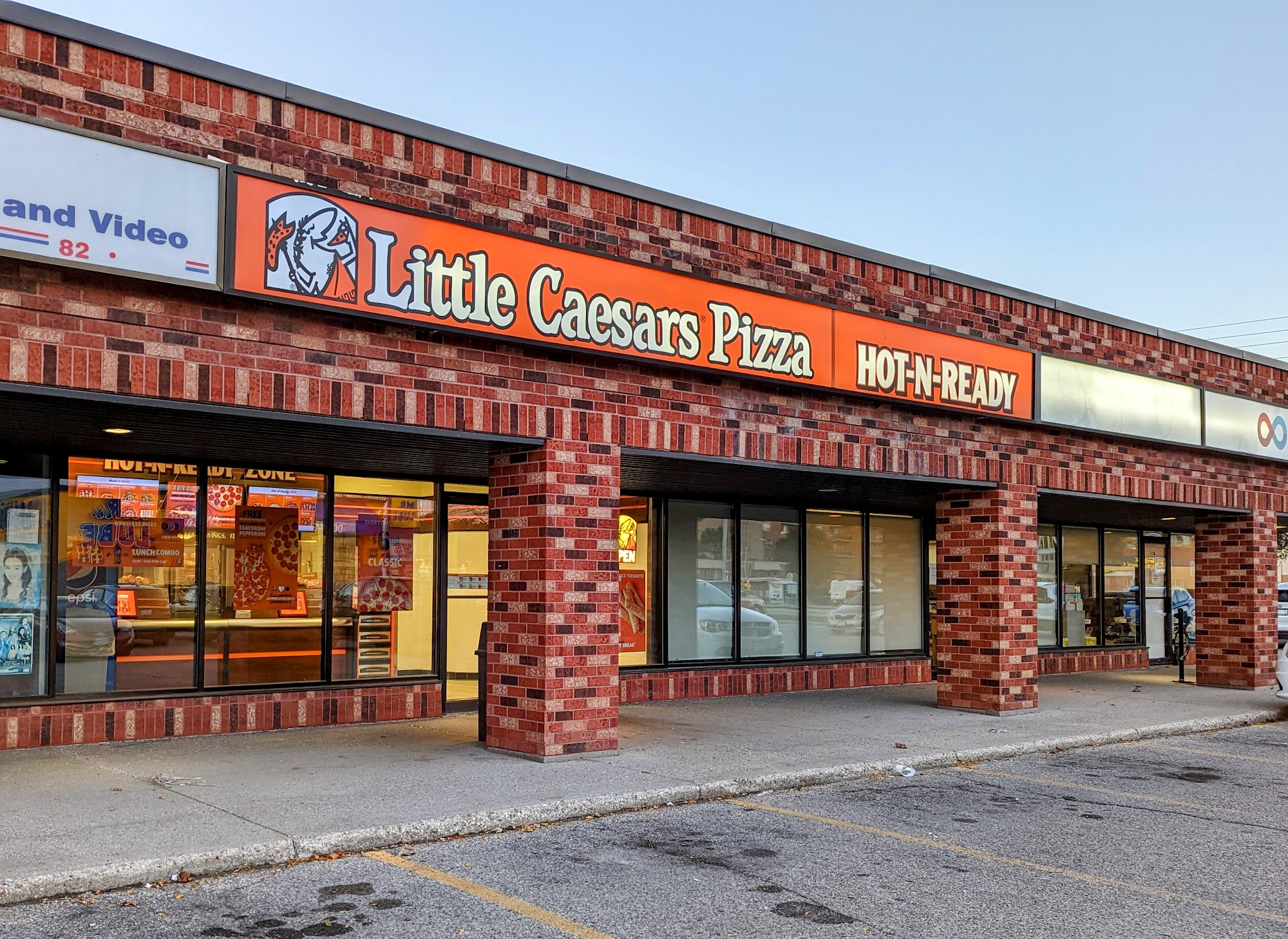 Little Caesars Pizza