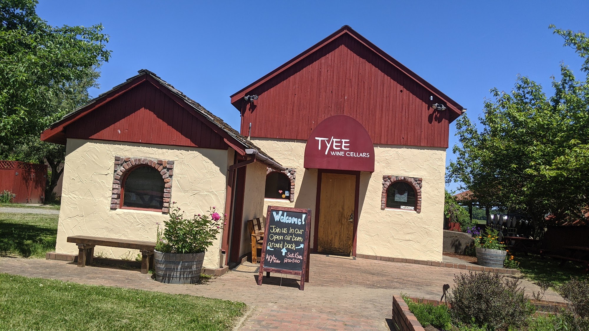 Tyee Wine Cellars