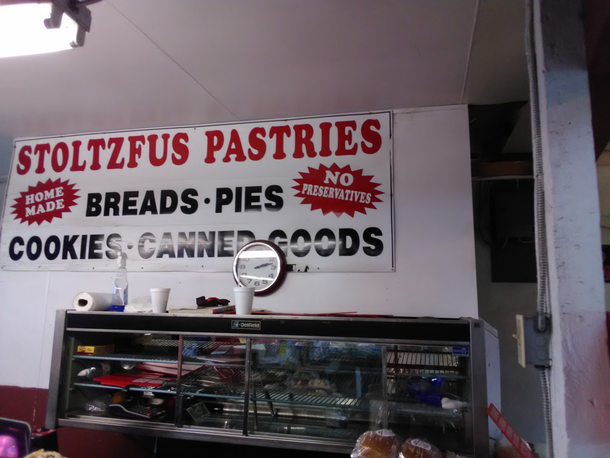 Stoltzfus Pastries
