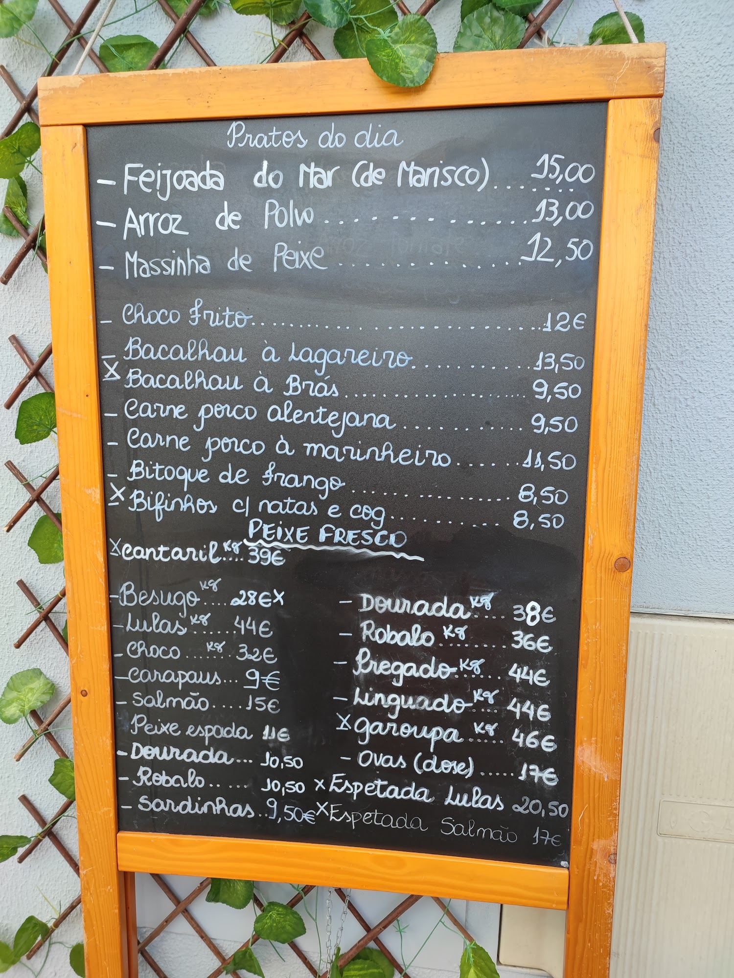 Peixe da Vila Menu