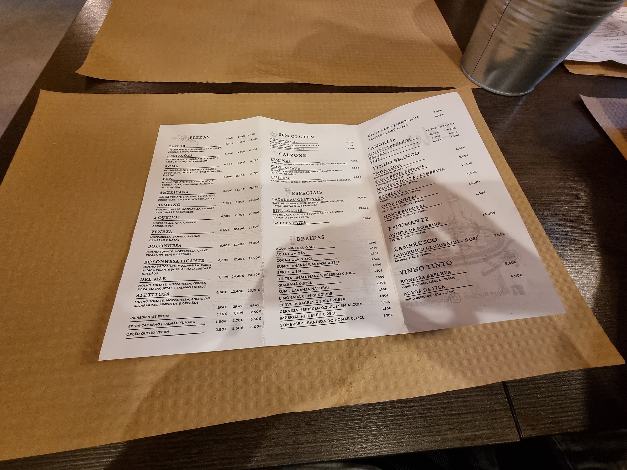 Cervejaria,Pastelaria,Gelataria Arco-Iris, Lda. Menu