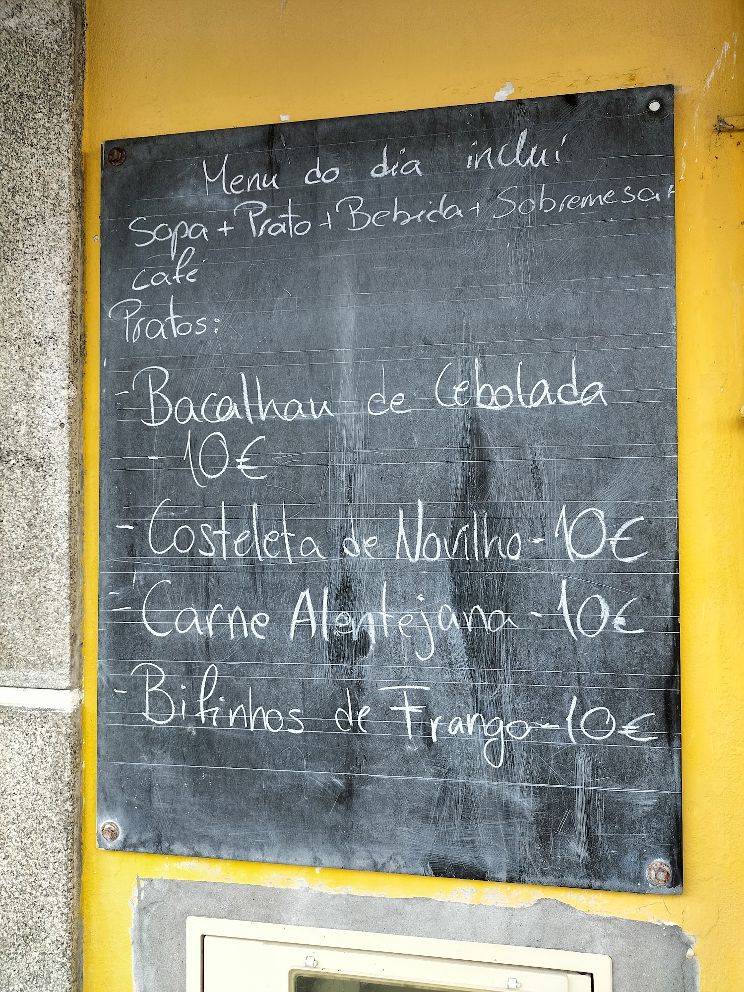 Restaurante Adega Regional Do Cuco (Restaurante Adega Almeida dos Leitões) Menu