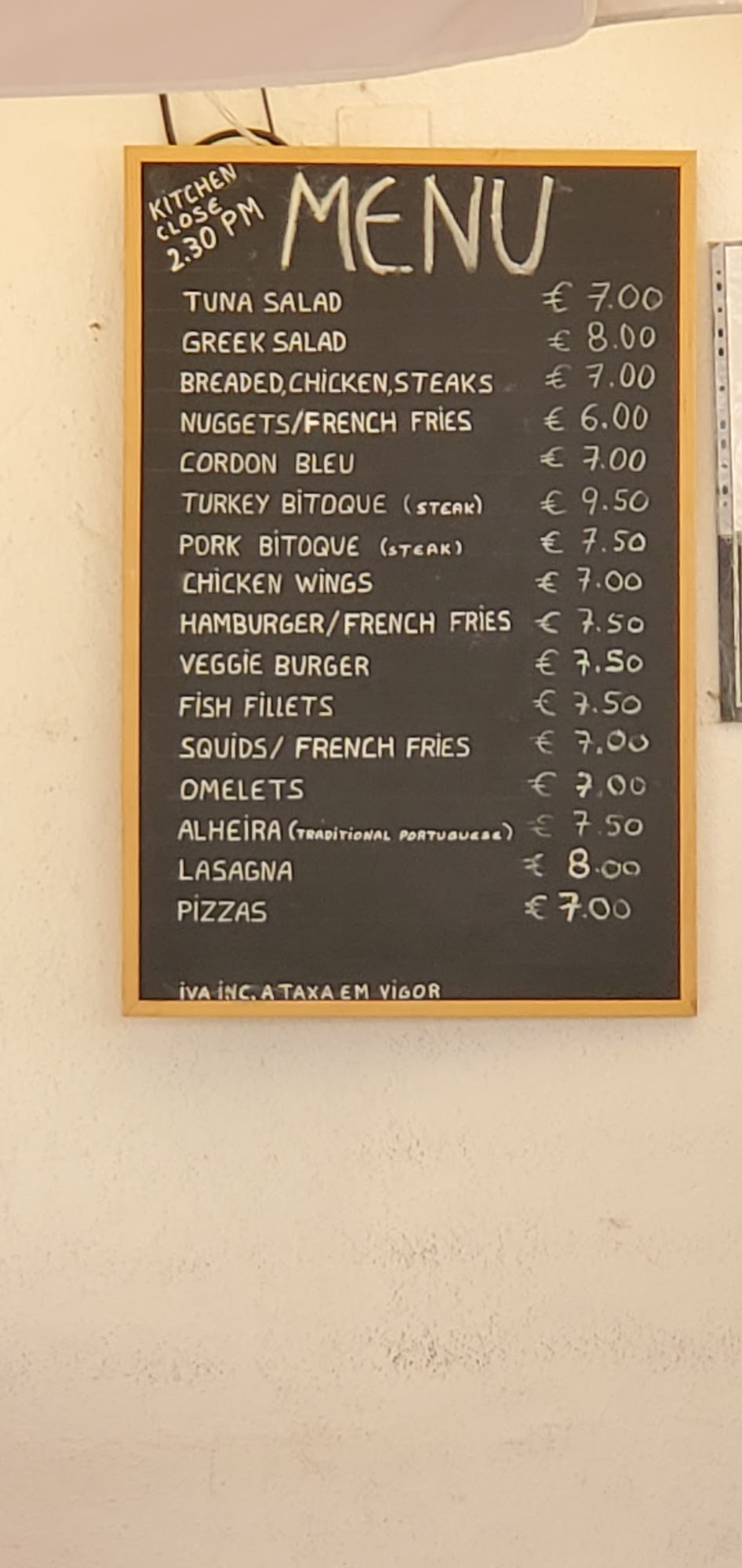 Snack Bar Com Tradiçoes Menu