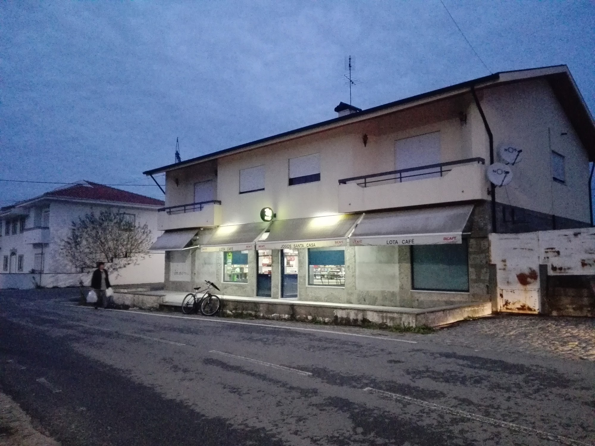 Café Lotacafé R. Casal de Goda 124