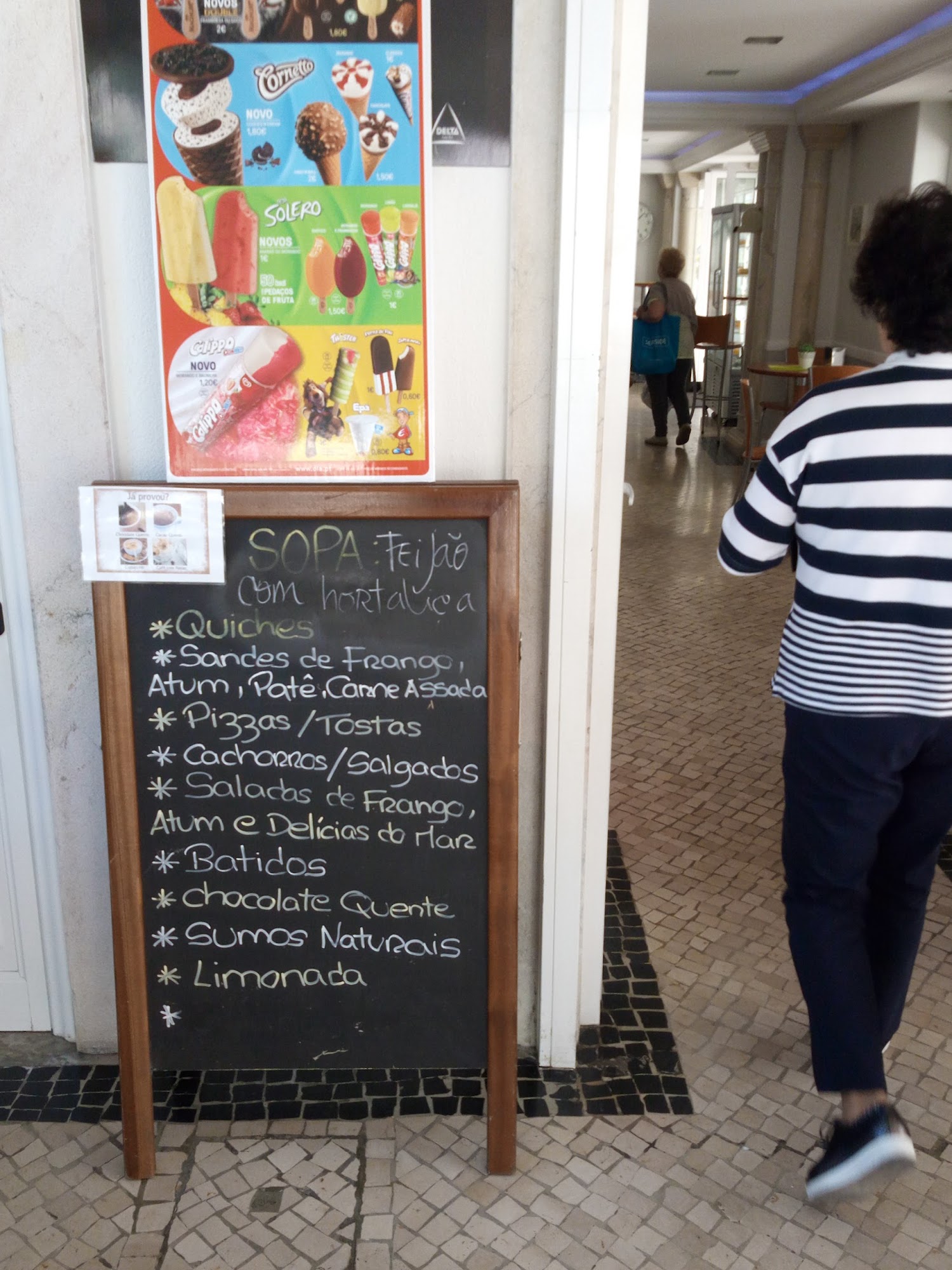 Pastelaria Bambu Menu