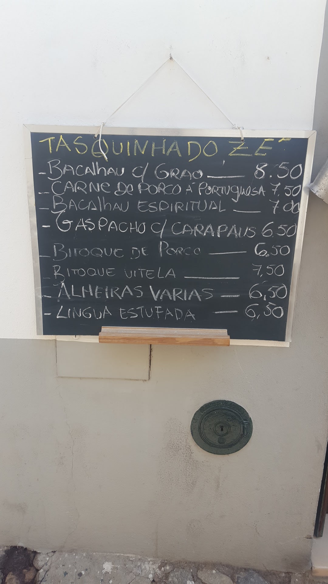 A Tasquinha do Zé Menu