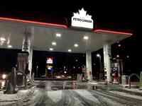 Petro-Canada et Lave-Auto
