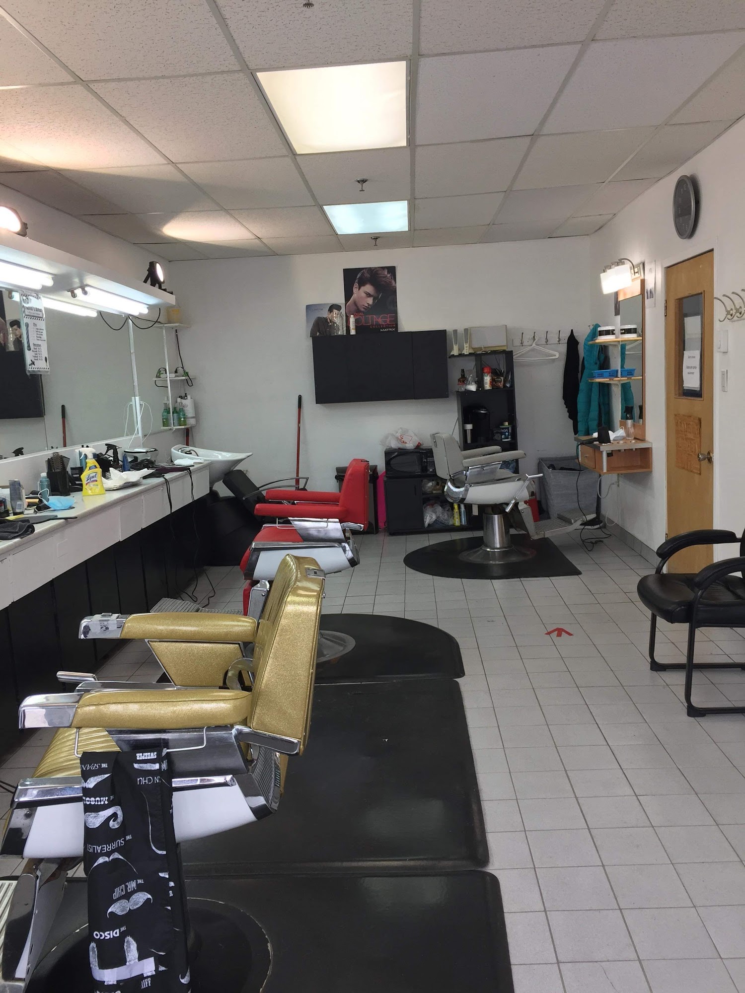Salon Barbier Union 115 Rue Perreault E, Rouyn-Noranda Quebec J9X 3C3