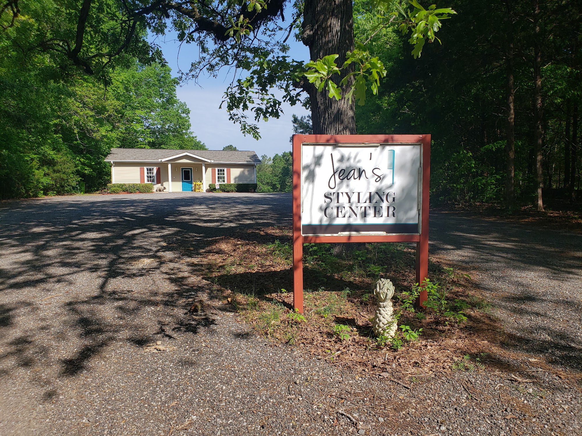 Jean's Styling Center