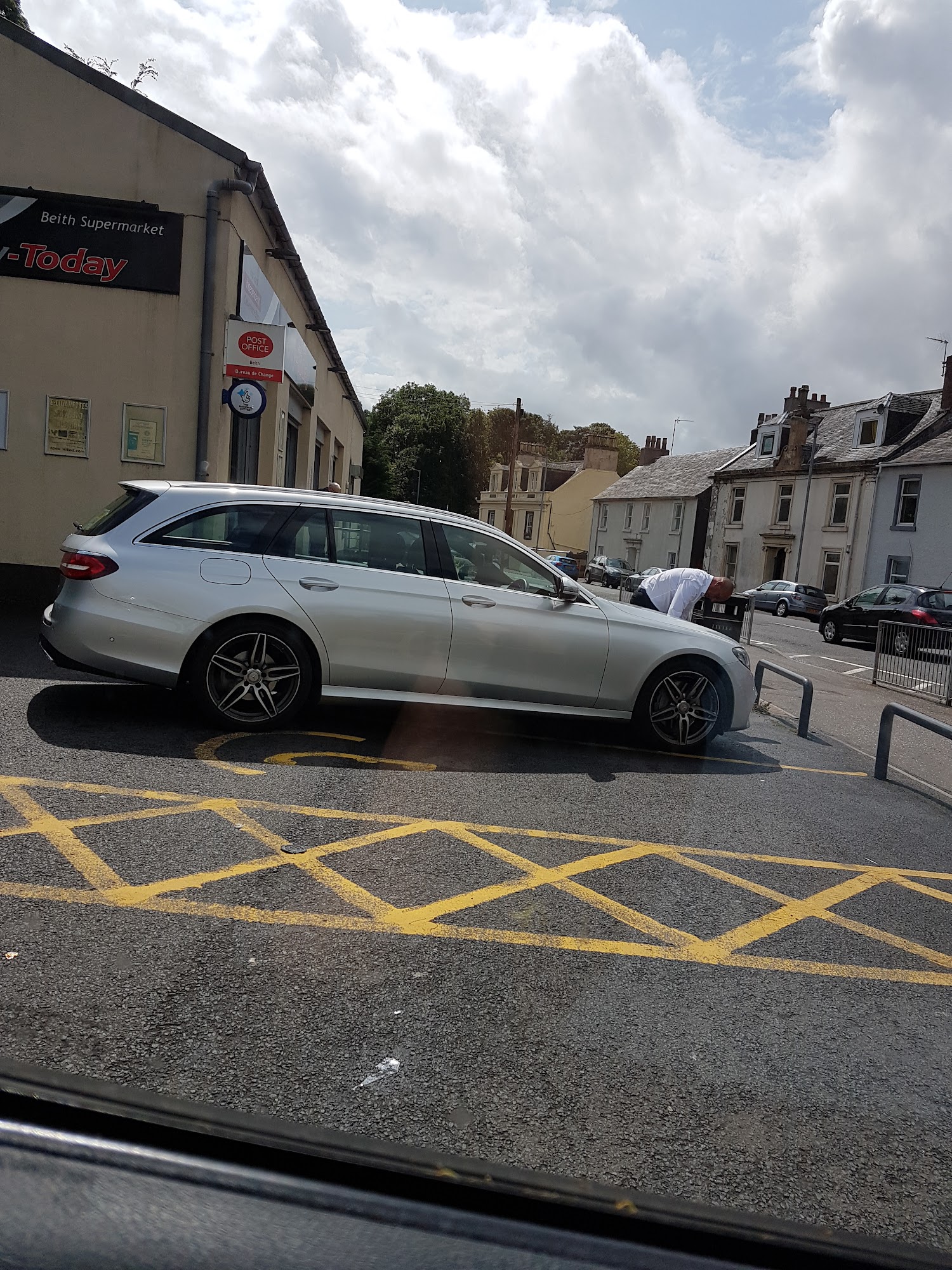 Beith Sub Post Office