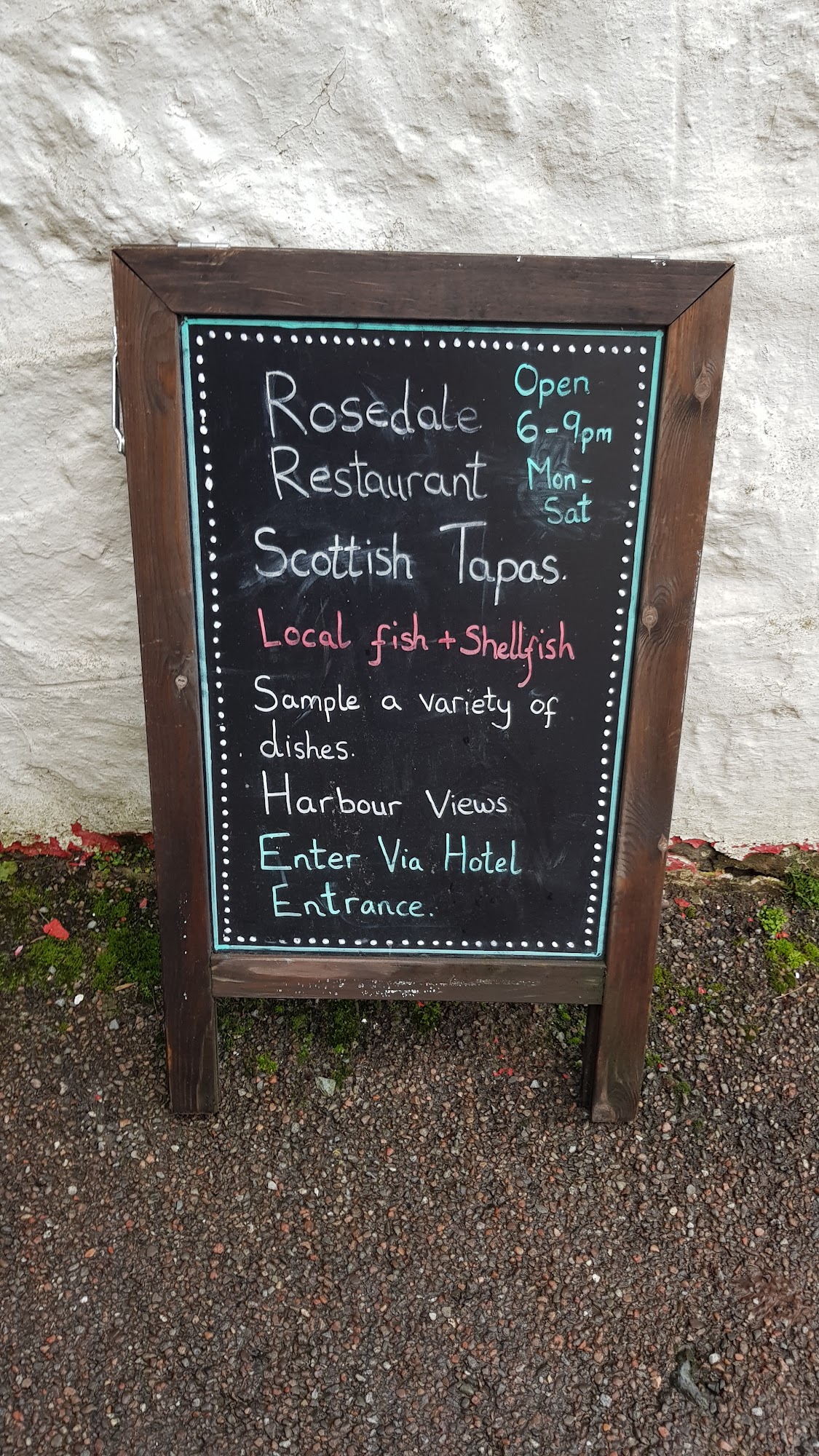 The Rosedale Hotel and Restaurant
