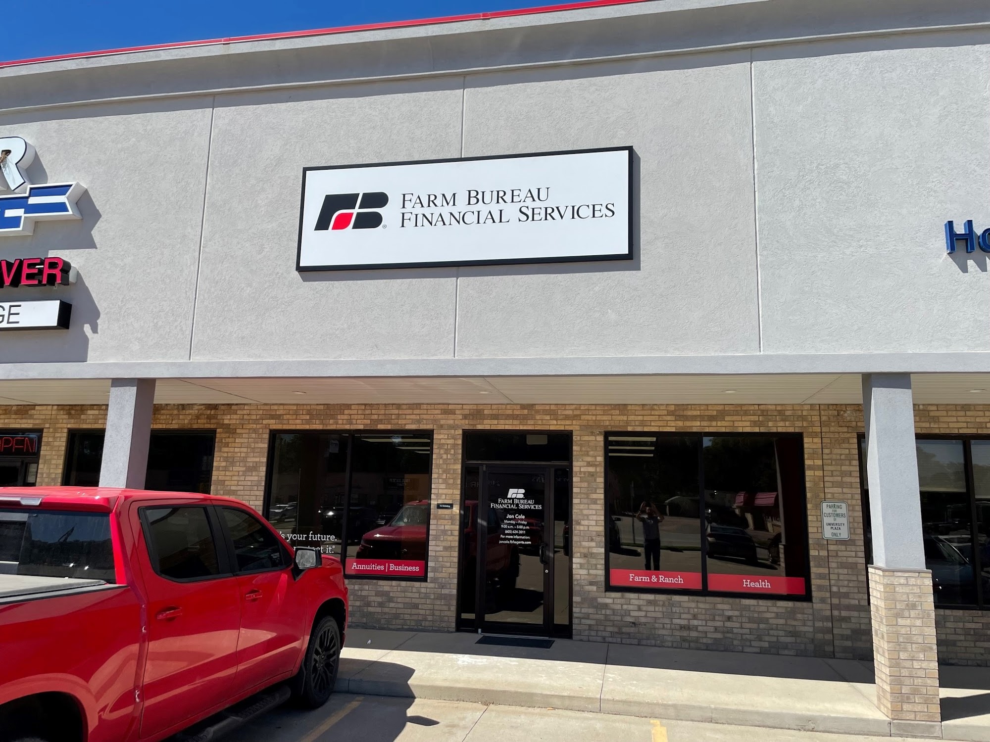 Farm Bureau Financial Services: Jon Cole Agency 846 E Cherry St, Vermillion South Dakota 57069