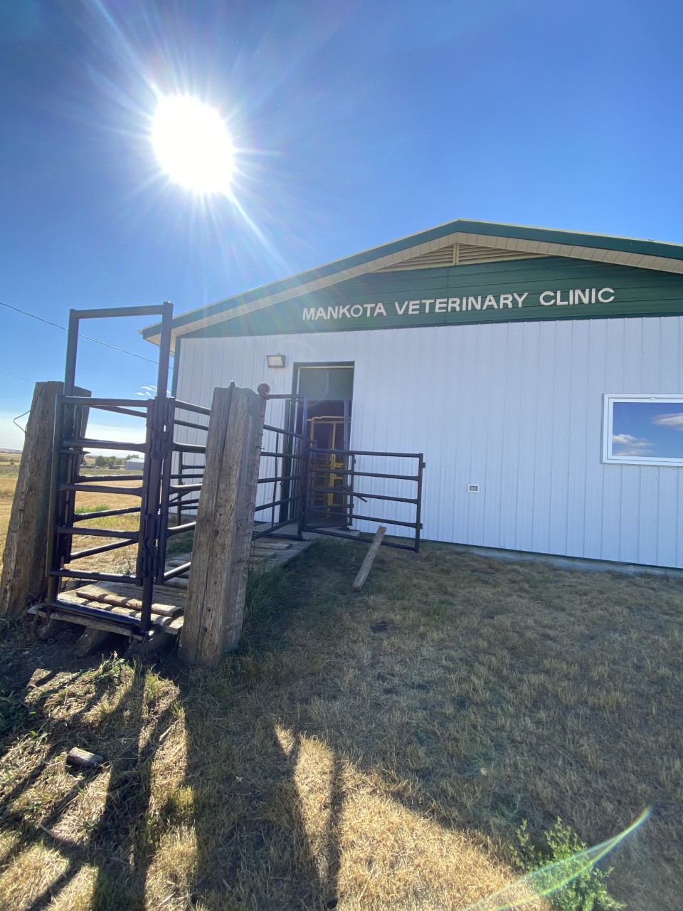 Poplar Valley Animal Clinic 101 SK-18, Mankota Saskatchewan S0H 2W0