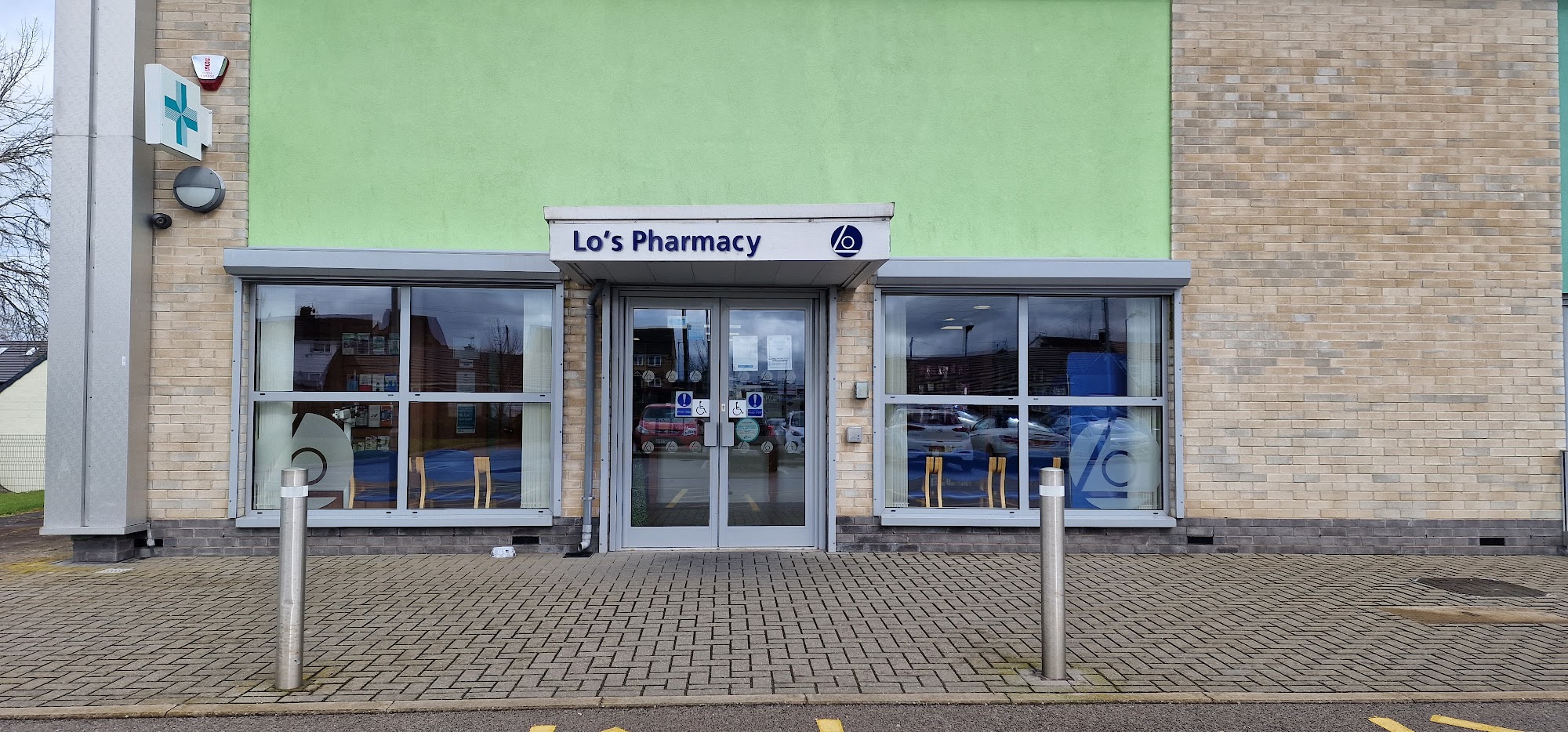 Lo's Pharmacy (formerly Tripharm)
