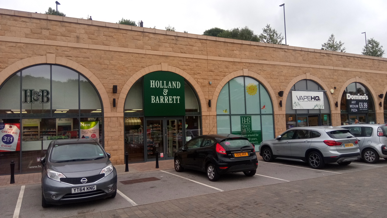 Holland & Barrett - Sheffield Fox Valley