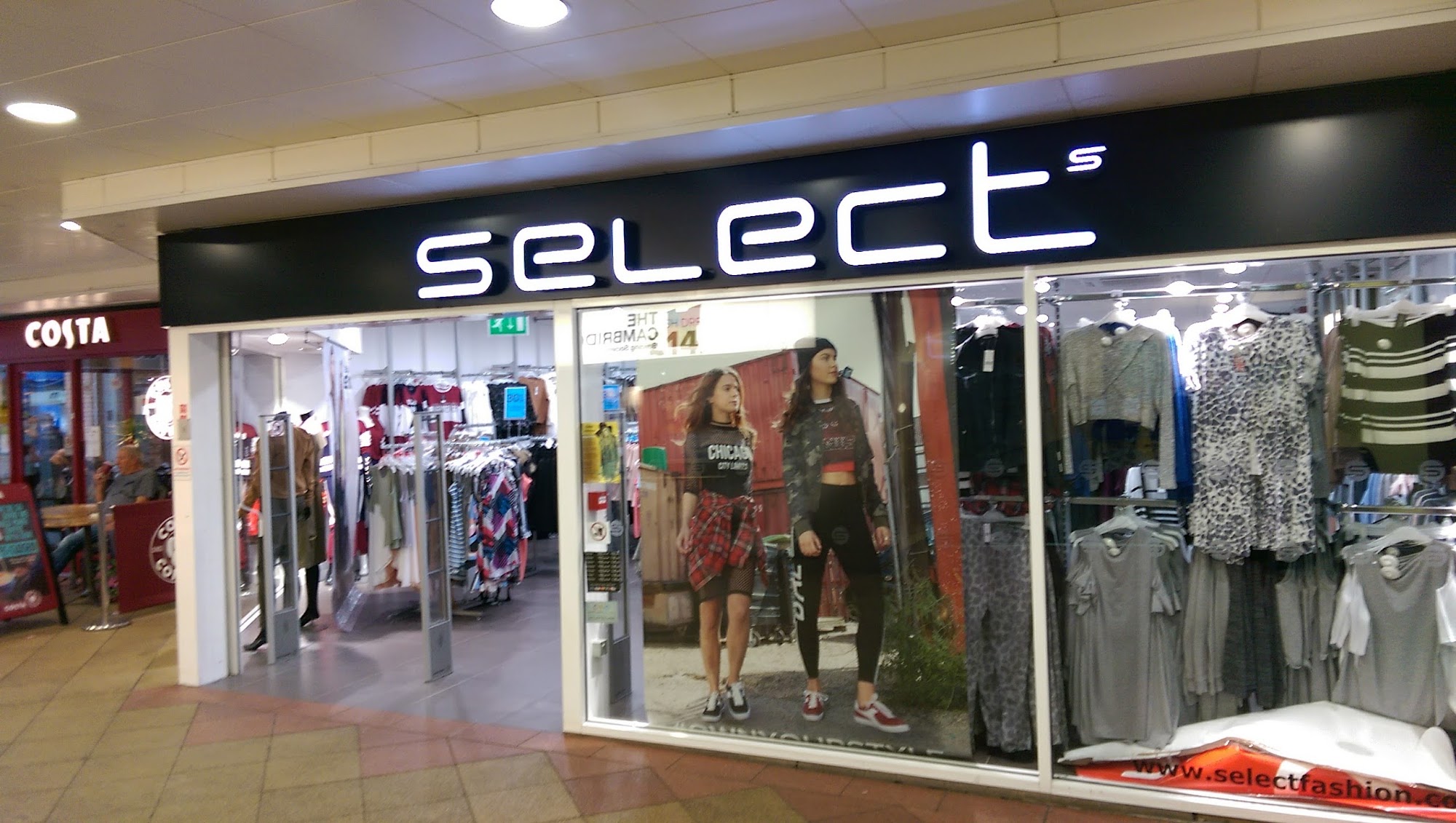 Select Fashion