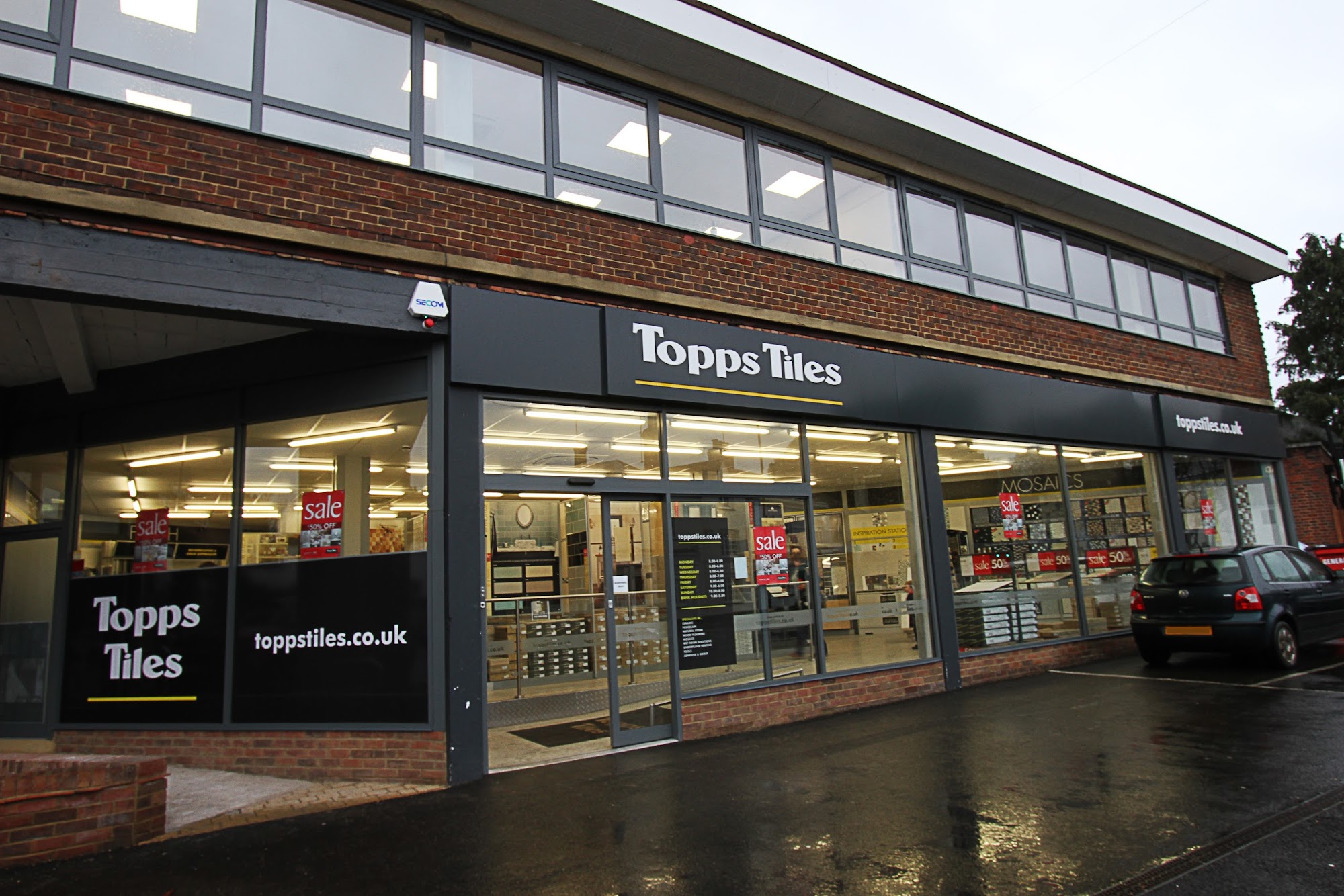 Topps Tiles Dorking